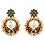 gold-dangle-earrings