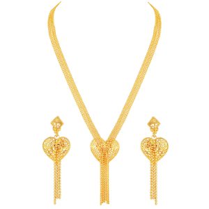 heart-themed-necklace-set