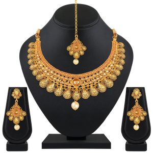 traditional-gold-kundan-choker