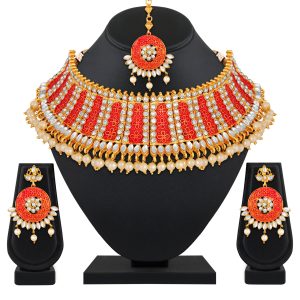 red-stone-studded-choker