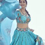 blue-taffeta-lehenga-choli
