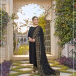 black-salwar-kameez