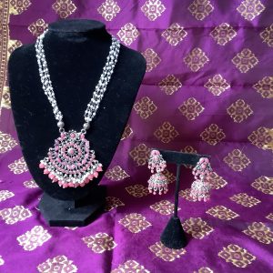 Silver-and-Pink-Necklace