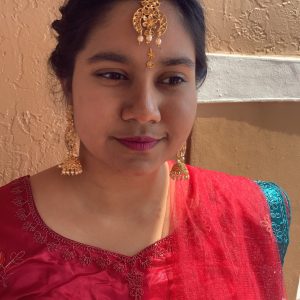 gold-jhumka-with-floral-accent