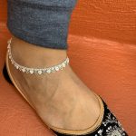 silver-heart-anklet