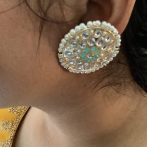 Sea Foam Kundan-Pearl Stud