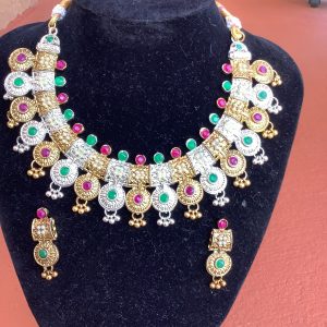 Alternating Plate Necklace Set with Stones