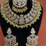 lemon-kundan-wing-necklace