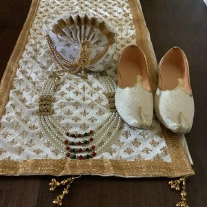 Men’s White Wedding Set