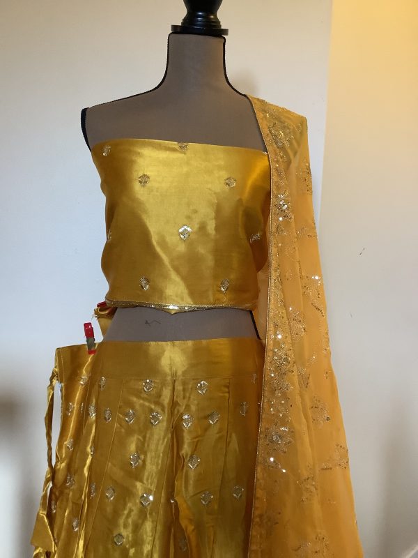 buy-golden-zari