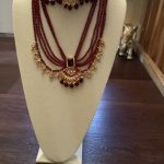 burgundy-necklace-set