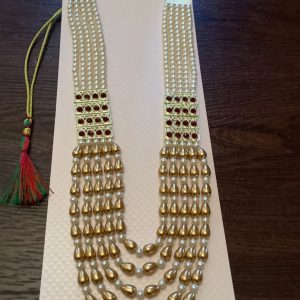 burgundy-studded-mala