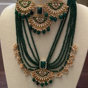 green-beaded-necklace-set