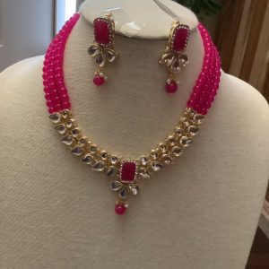 pink-beaded-choker-necklace-set