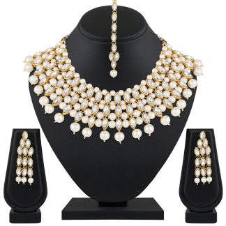 white-traditional-kundan-choker