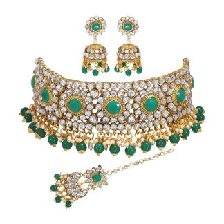 green-stone-studded-choker