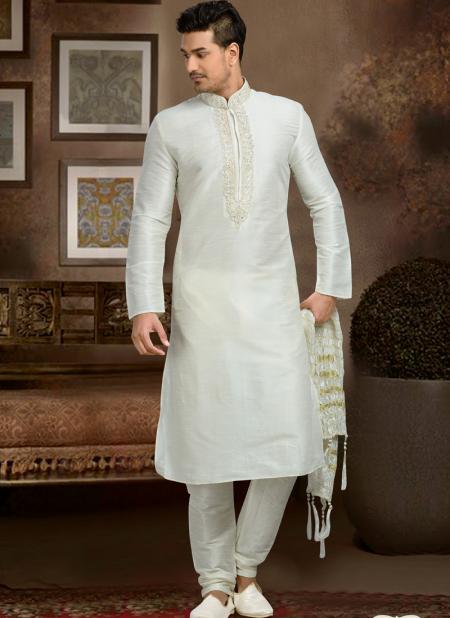 white-embroidered-kurta