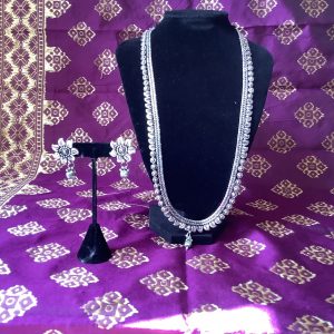 Silver-Necklace-Set-with earrings