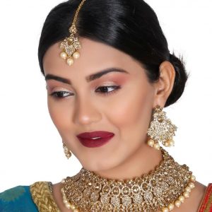champagne-and-gold-necklace-set