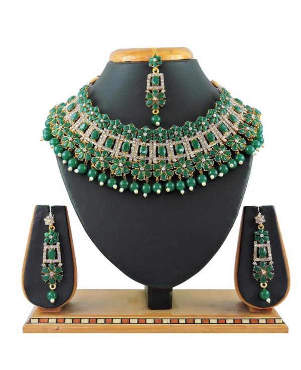 emerald-choker-necklace