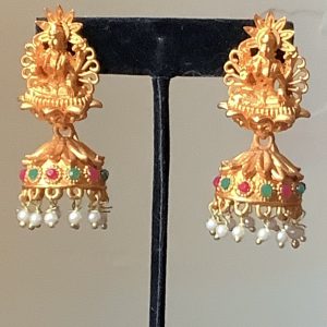 gold-floral-lakshmi-jhumka