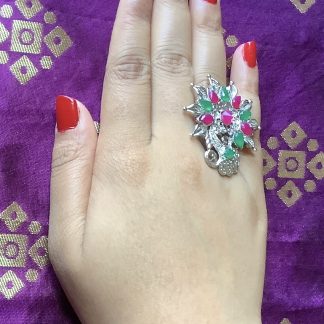 silver-starburst-design-ring