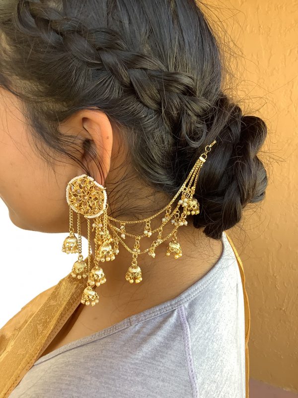 gold-jhunka--bahubali-earrings