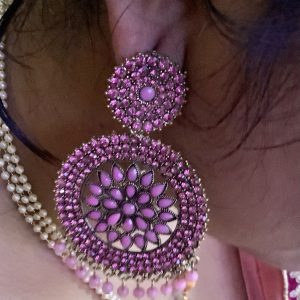 pink-chandabali-earrings