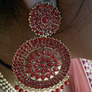 red-chandabali-earring