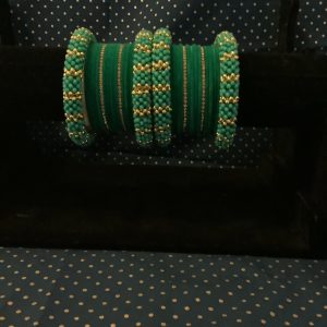 green-beaded-bangle-set