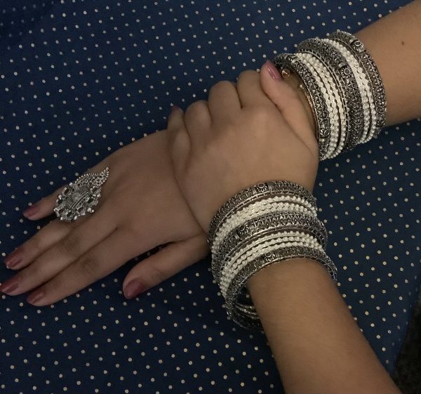 silver-and-pearl-bangles