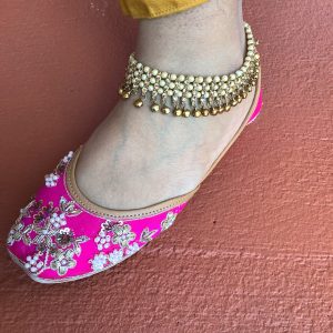 gold-stone-bell-anklet
