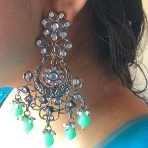 silver-and-mint-chandabali-earrings