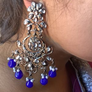 silver-and-blue-chandabali-earrings