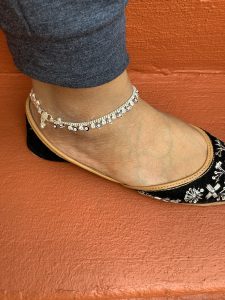 black-and-silver-anklet