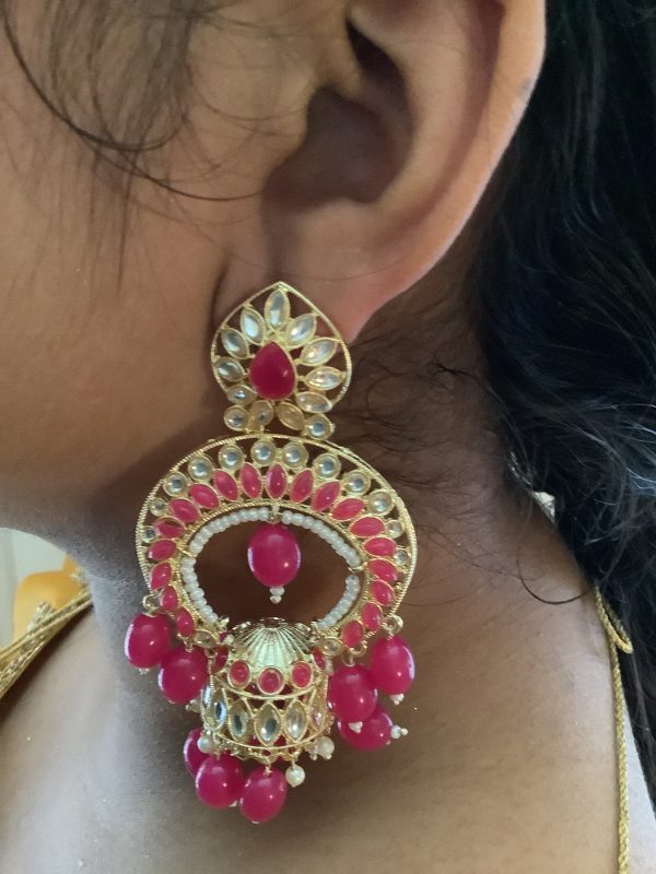 magenta-jhumka-with-dangling