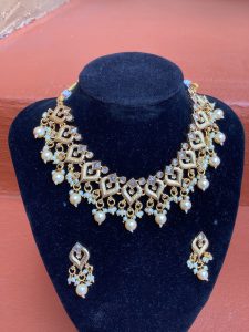 champagne-necklace-set