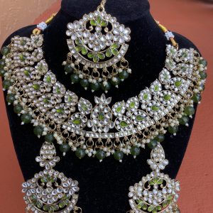 mehendi-green-kundan