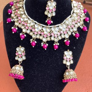 magenta-kundan-jhumka-necklace