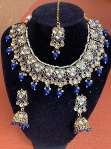 royal-blue-kundan-necklace