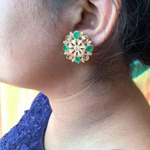 green-flower-stud