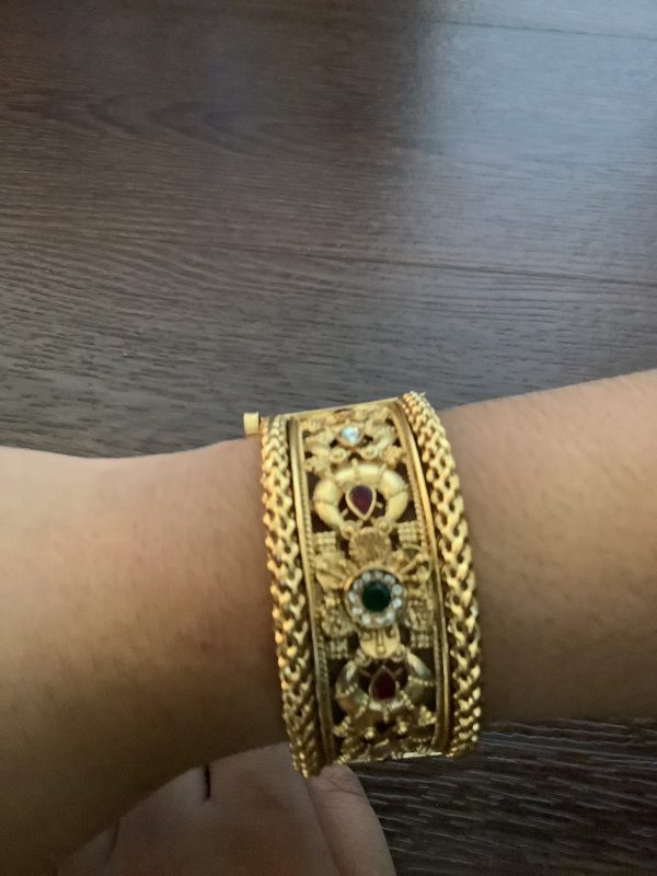 Traditional Gold Cuff - Image 3