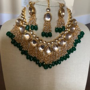 green-faux-necklace