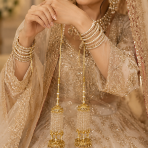 Traditional Pearl Kaleera for Brides – Gold & Ivory Wedding Kaleera Pair