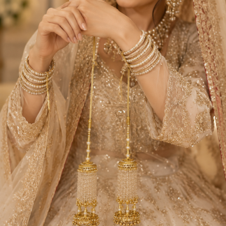 Traditional Pearl Kaleera for Brides – Gold & Ivory Wedding Kaleera Pair