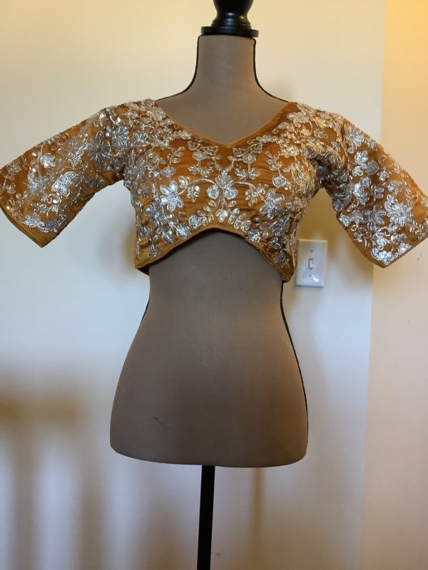 mustard-floral-embroidered-saree-choli