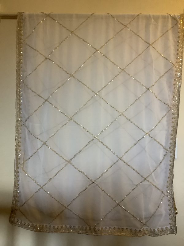 buy-white-vintage-dupatta